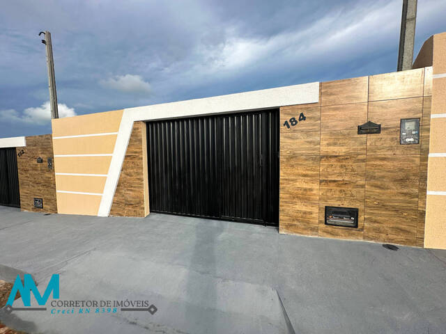 #0VE46 - Casa para Venda em Extremoz - RN